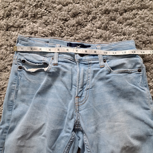 Hollister | Light blue woman's skinny Jean with styled rips - Picture 7 of 9